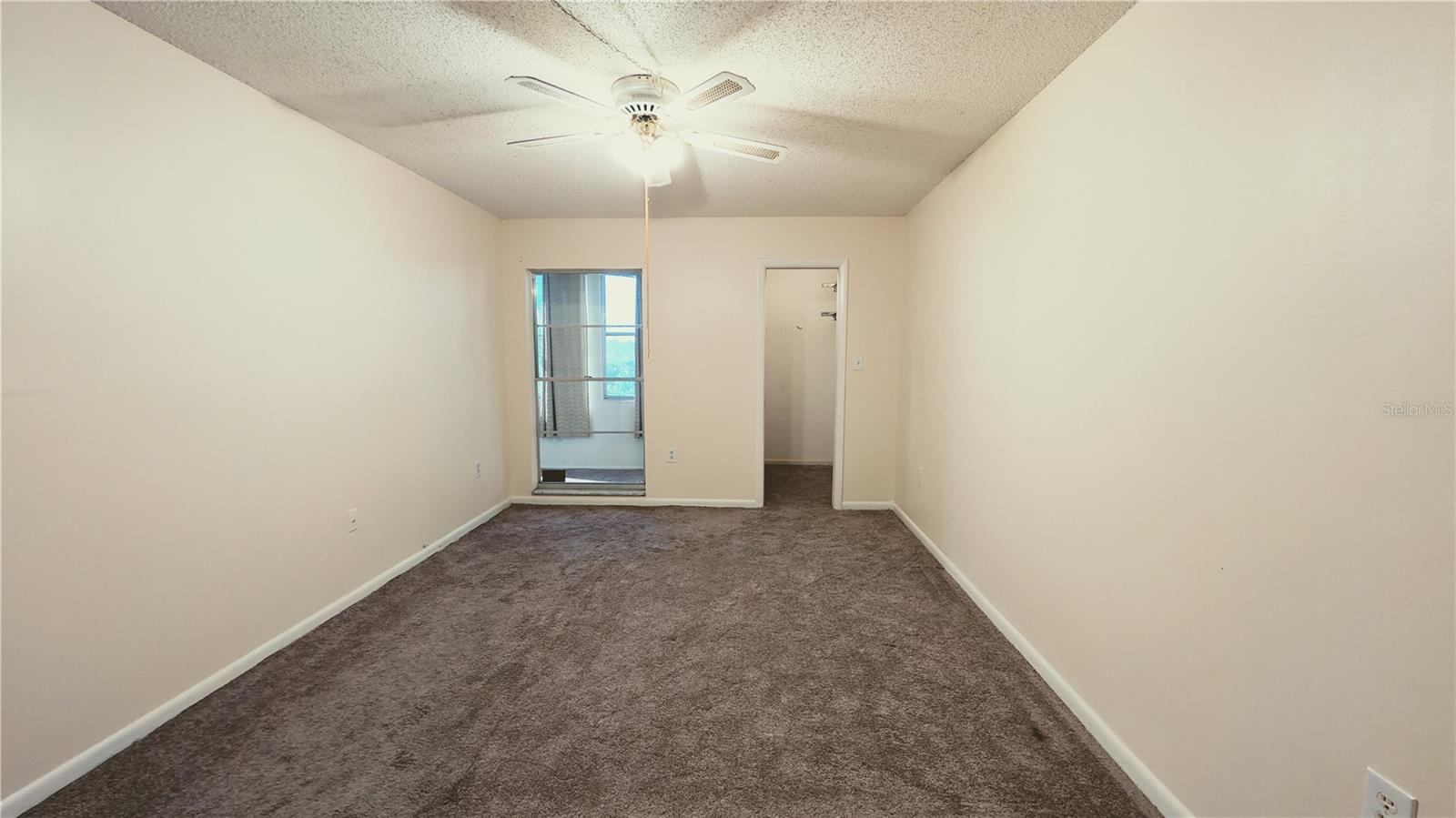 Image 12 of 18 For 5245 Amulet Drive 204