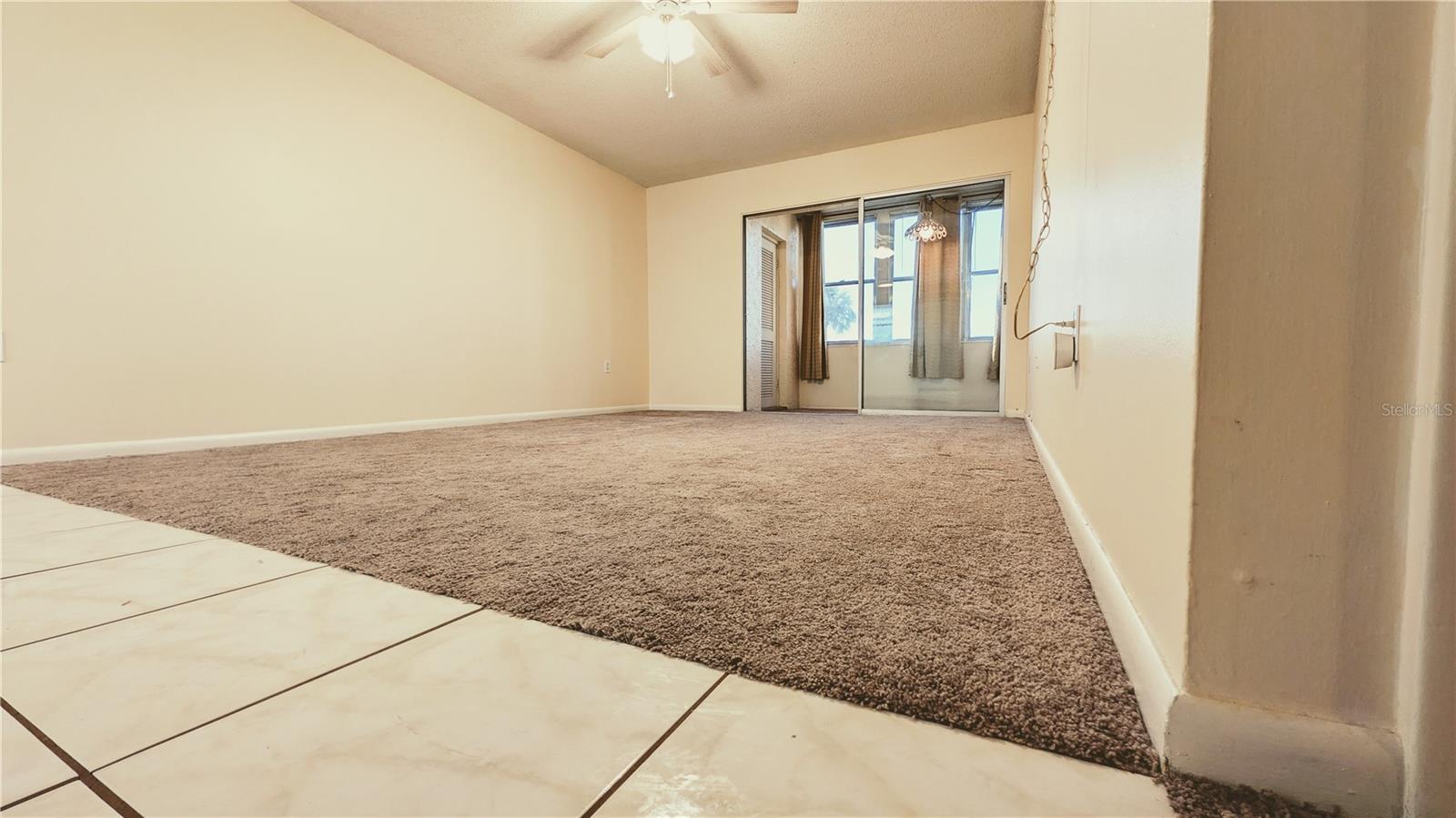 Image 4 of 18 For 5245 Amulet Drive 204