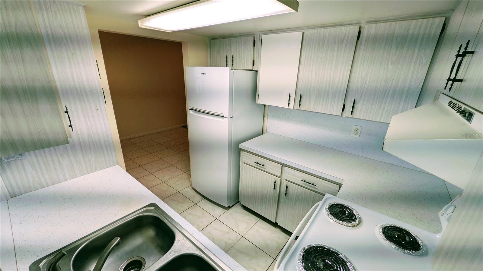 Image 8 of 18 For 5245 Amulet Drive 204