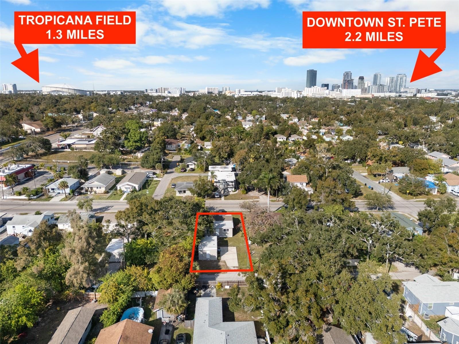 Listing photo id 10 for 834 18th Avenue S