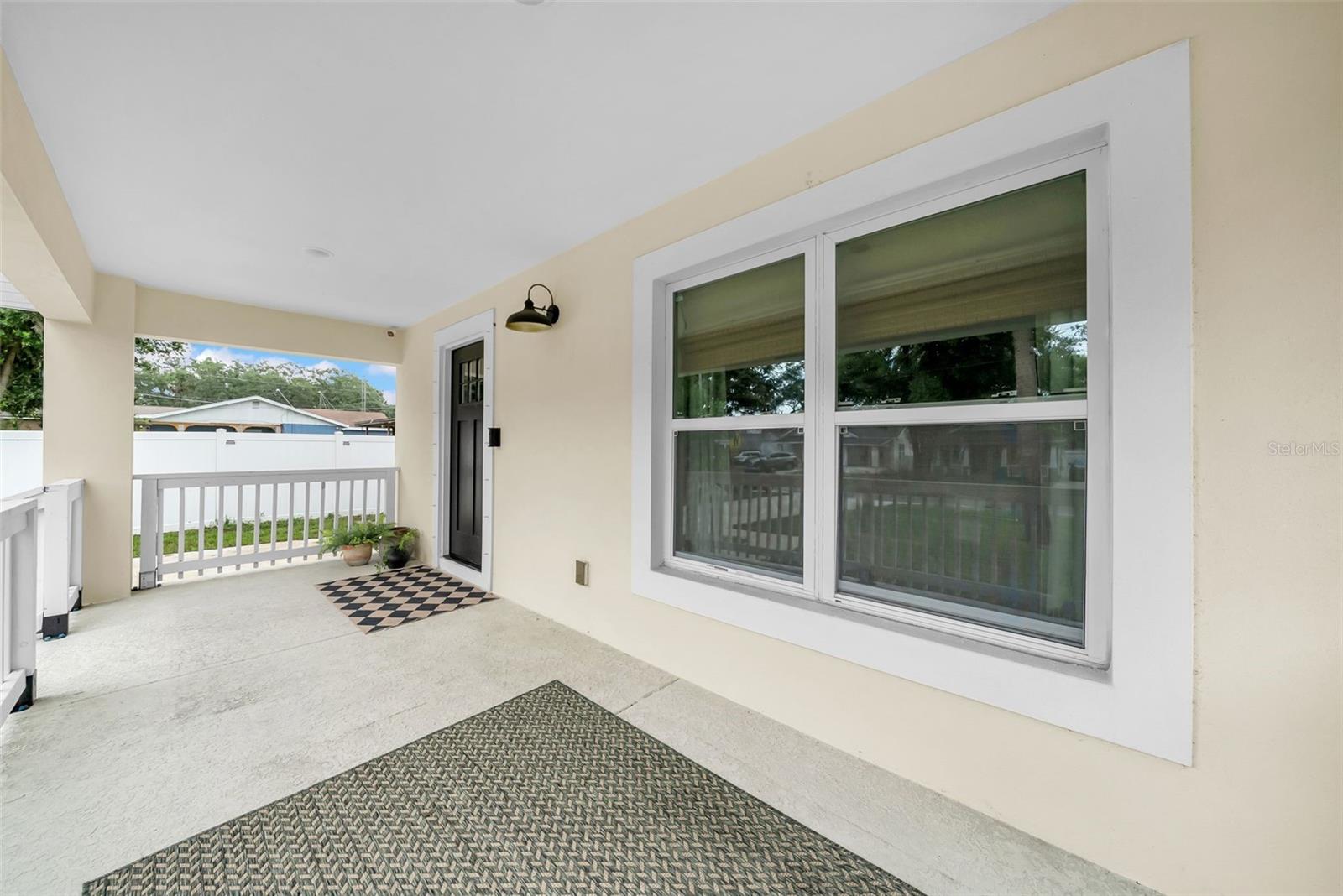 Image 10 of 58 For 809 Hanna Avenue