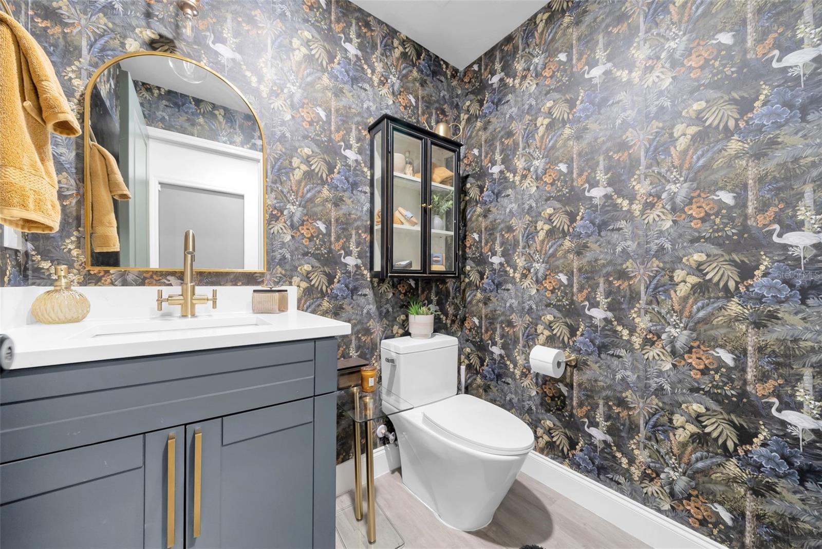 Image 44 of 58 For 809 Hanna Avenue