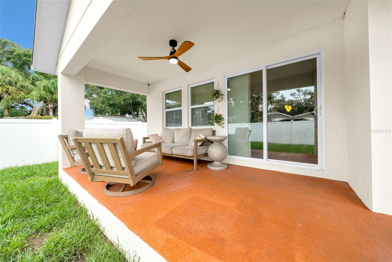 Image 48 of 58 For 809 Hanna Avenue