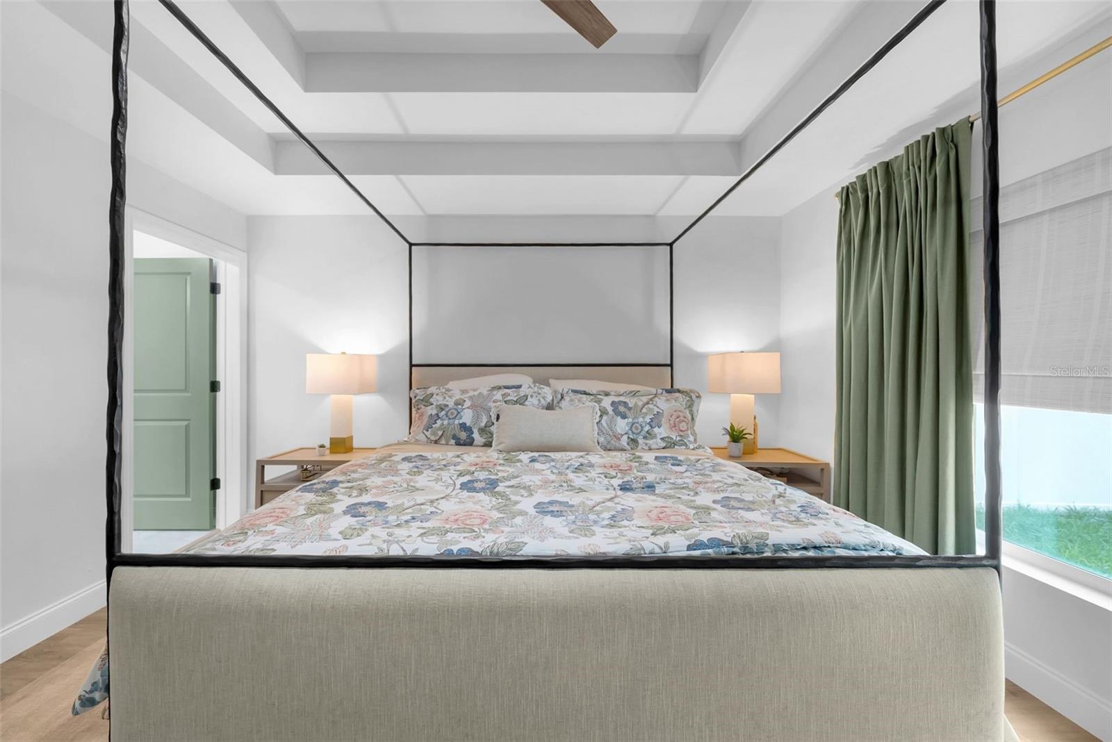 Image 5 of 58 For 809 Hanna Avenue