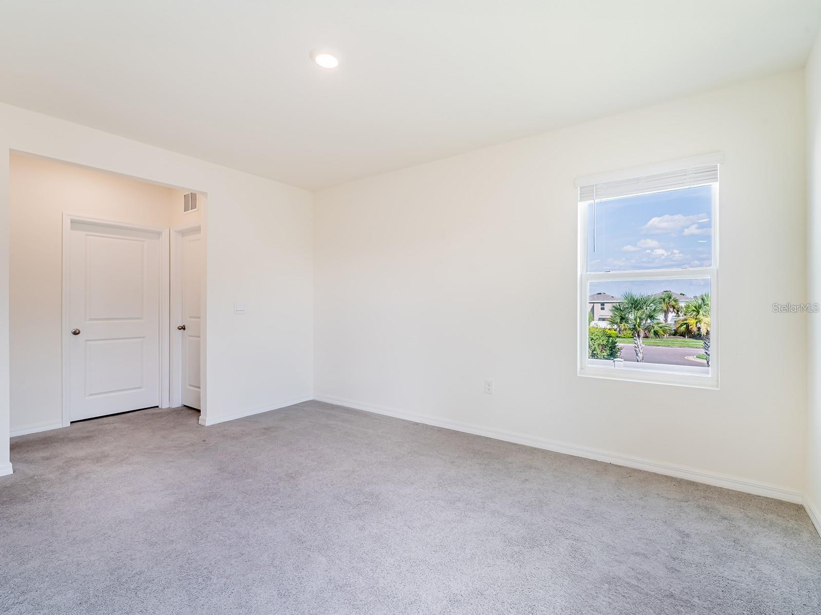 Image 21 of 41 For 5510 Oxford Gray Road