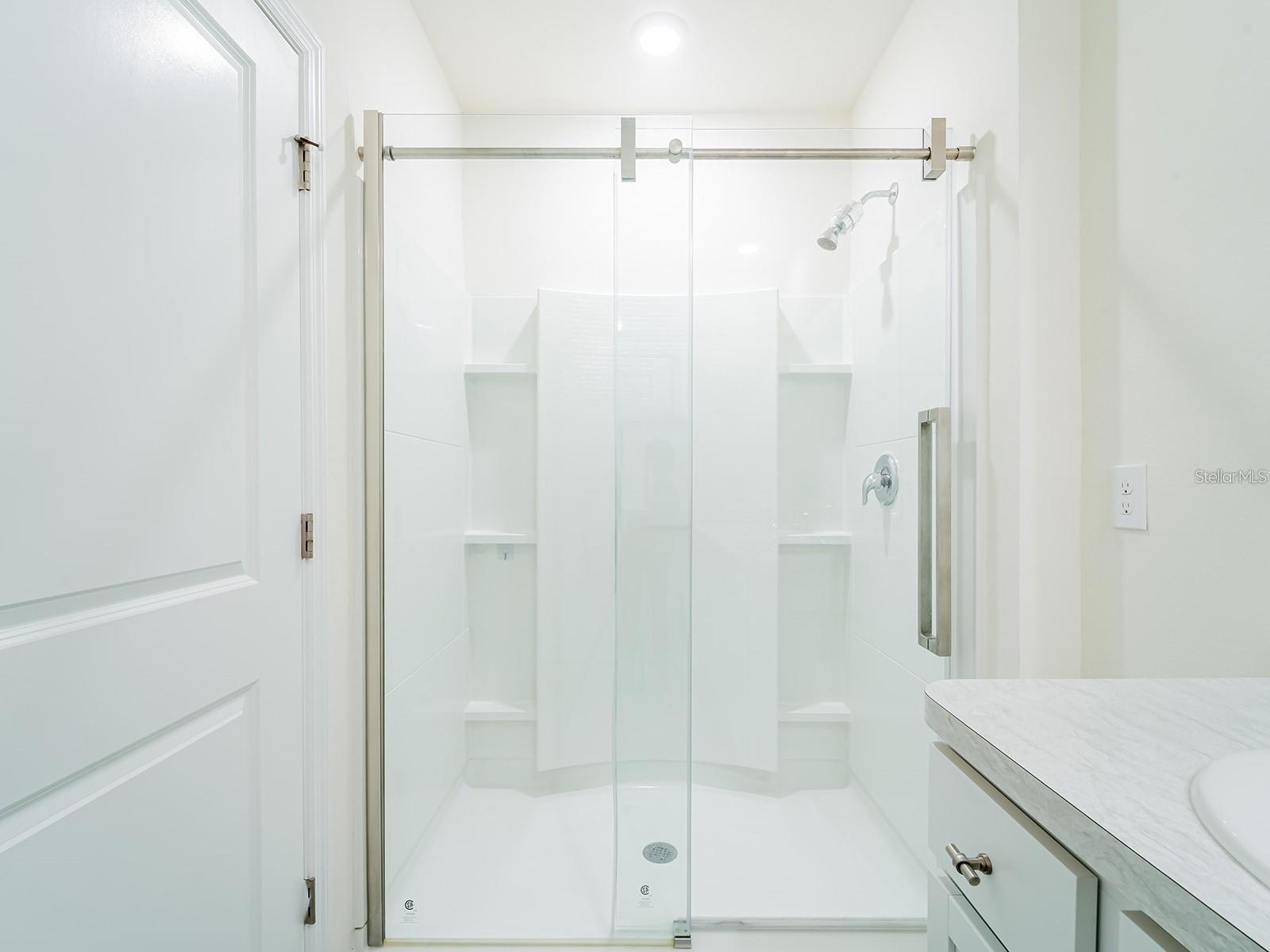 Image 25 of 41 For 5510 Oxford Gray Road