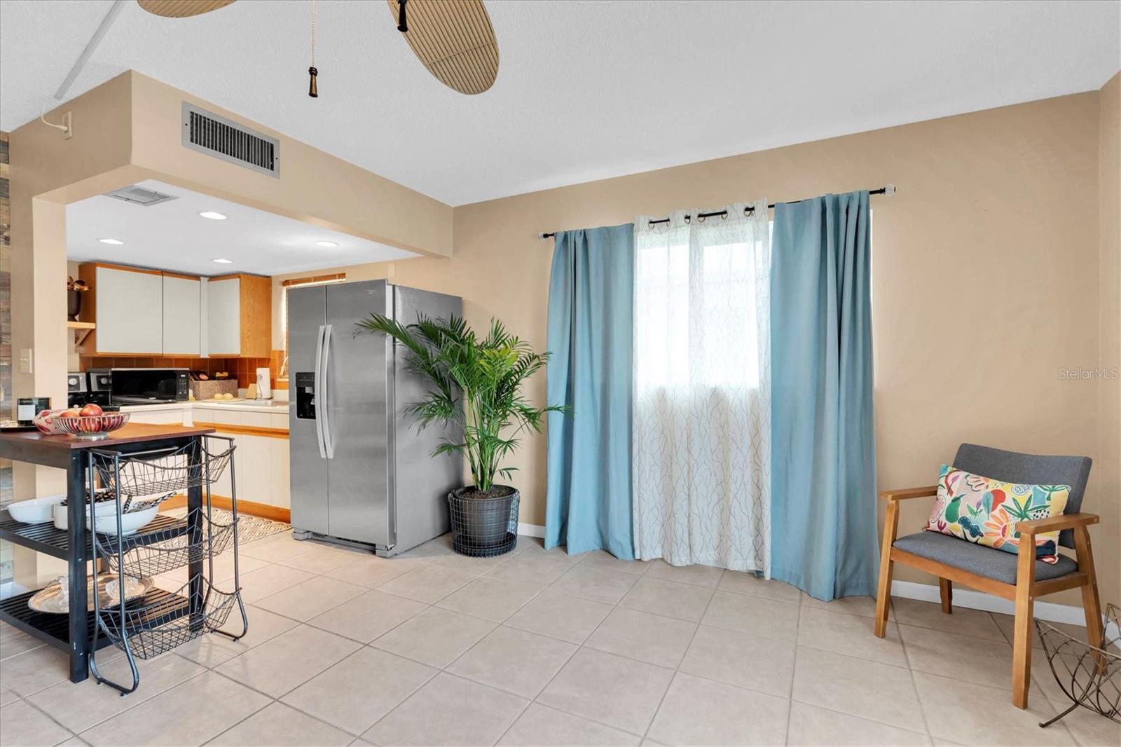 Image 7 of 24 For 8800 Blind Pass Road 10