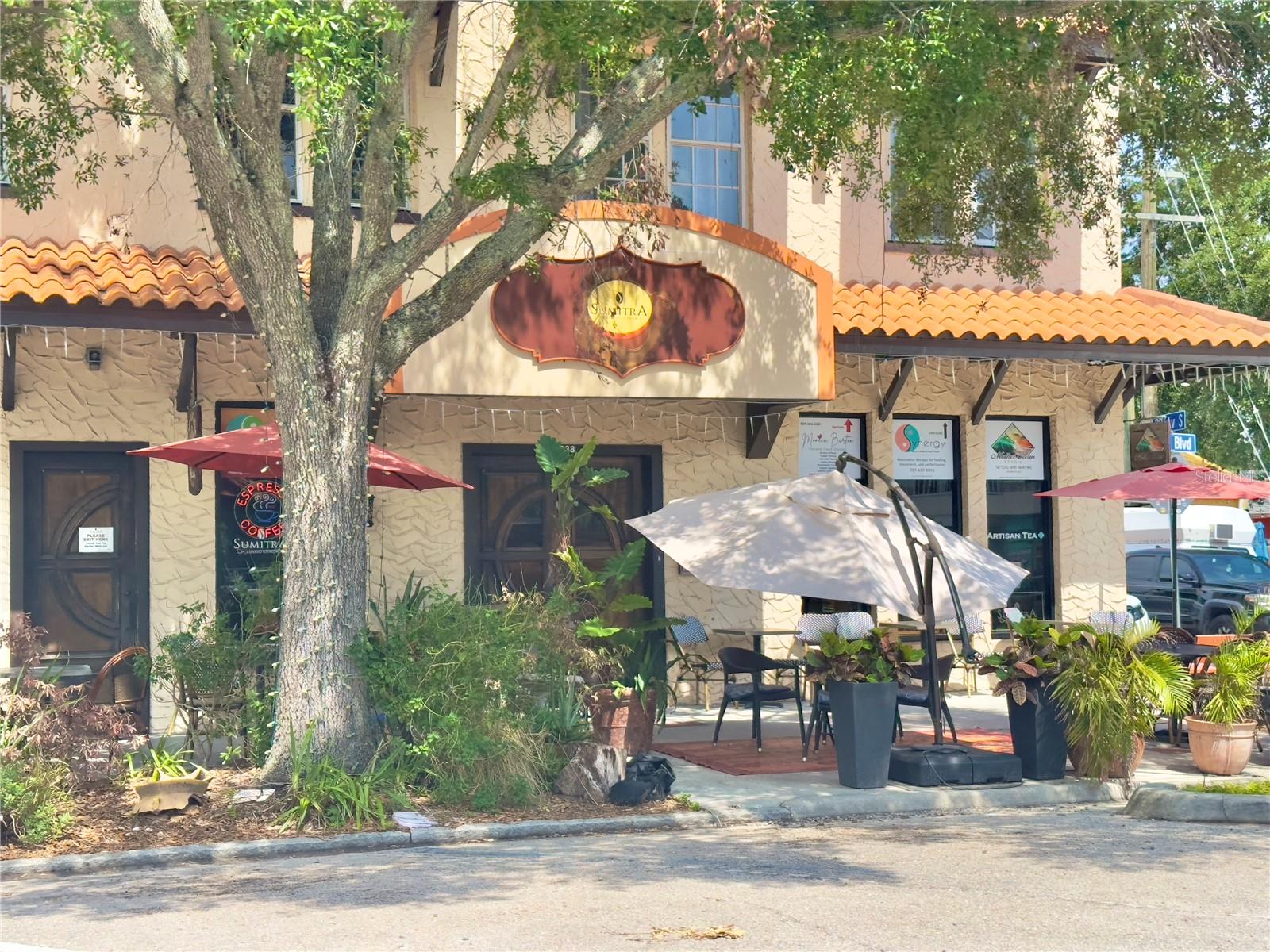 Image 15 of 22 For 3020 Clinton Street S