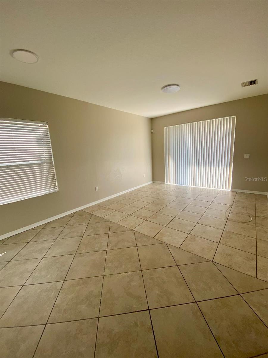 Image 4 of 5 For 24844 Vintage Court