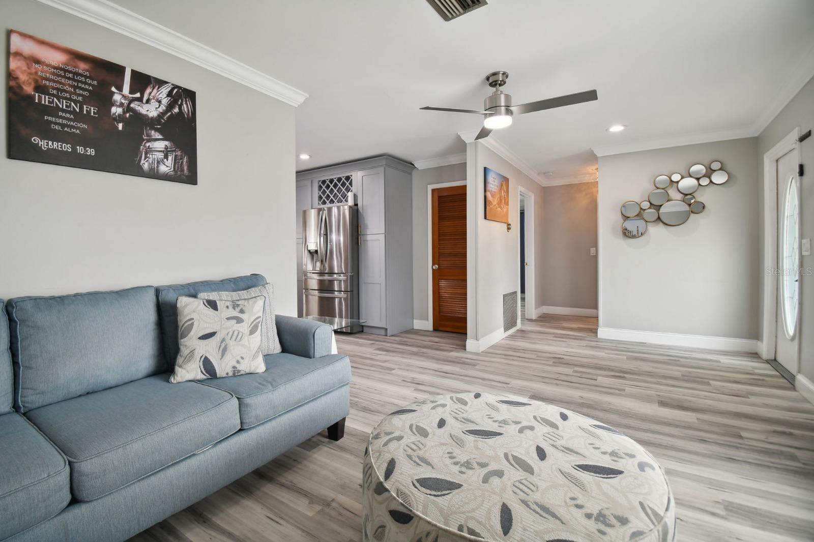 Image 15 of 40 For 6745 Ralston Beach Circle