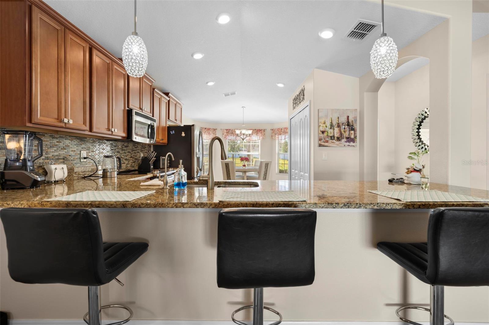 Image 13 of 49 For 10114 Ives Loop