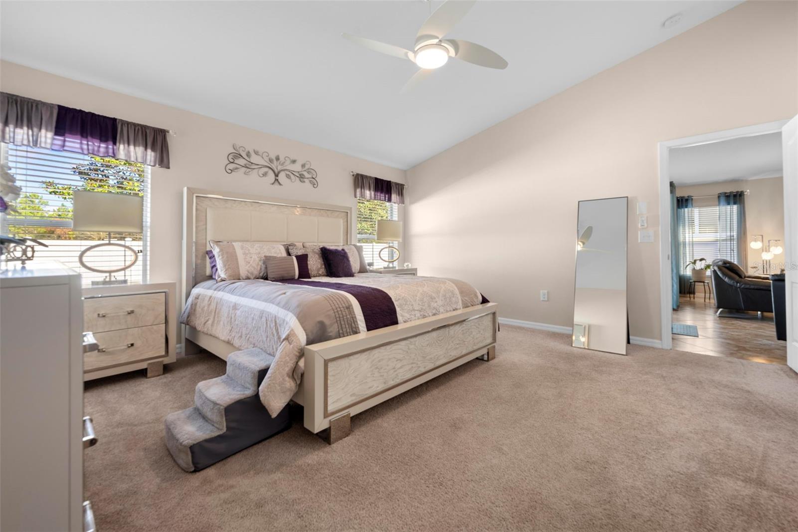 Image 32 of 49 For 10114 Ives Loop