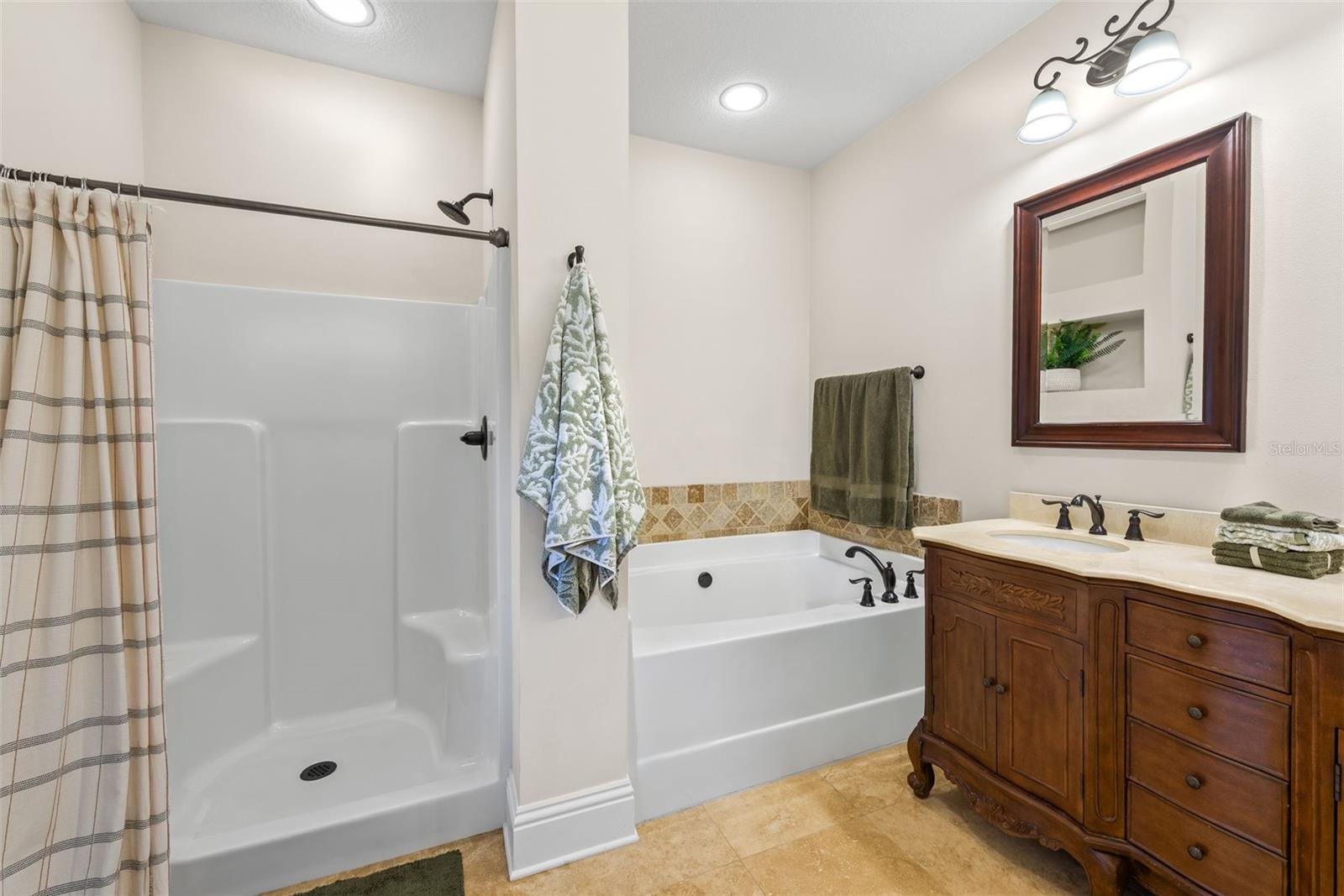 Image 16 of 56 For 2721 Pebble Beach Drive