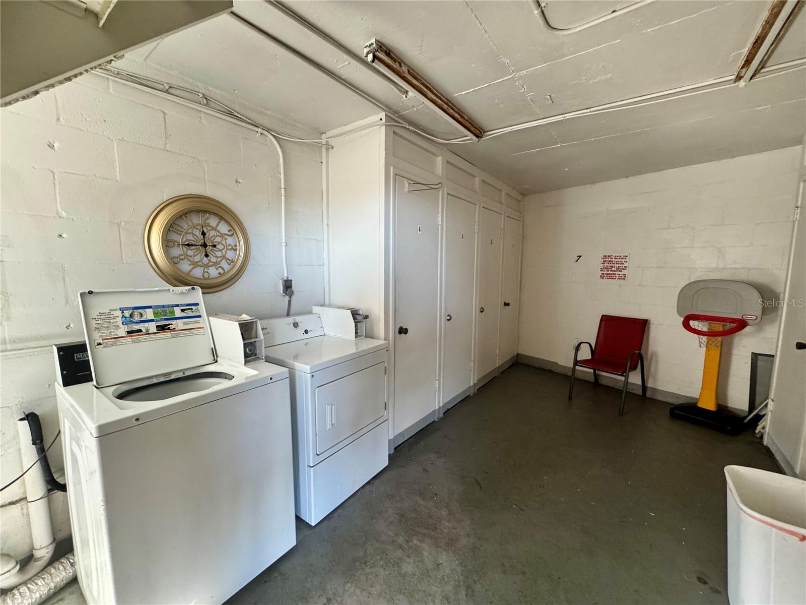 Image 13 of 16 For 8950 Park Boulevard 707