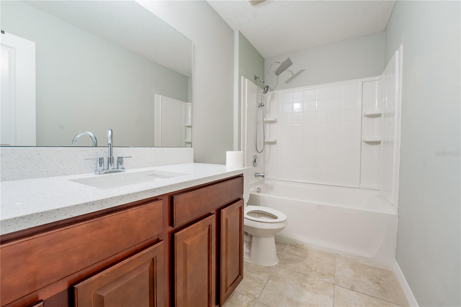 Image 31 of 59 For 253 Cascade Bend Drive