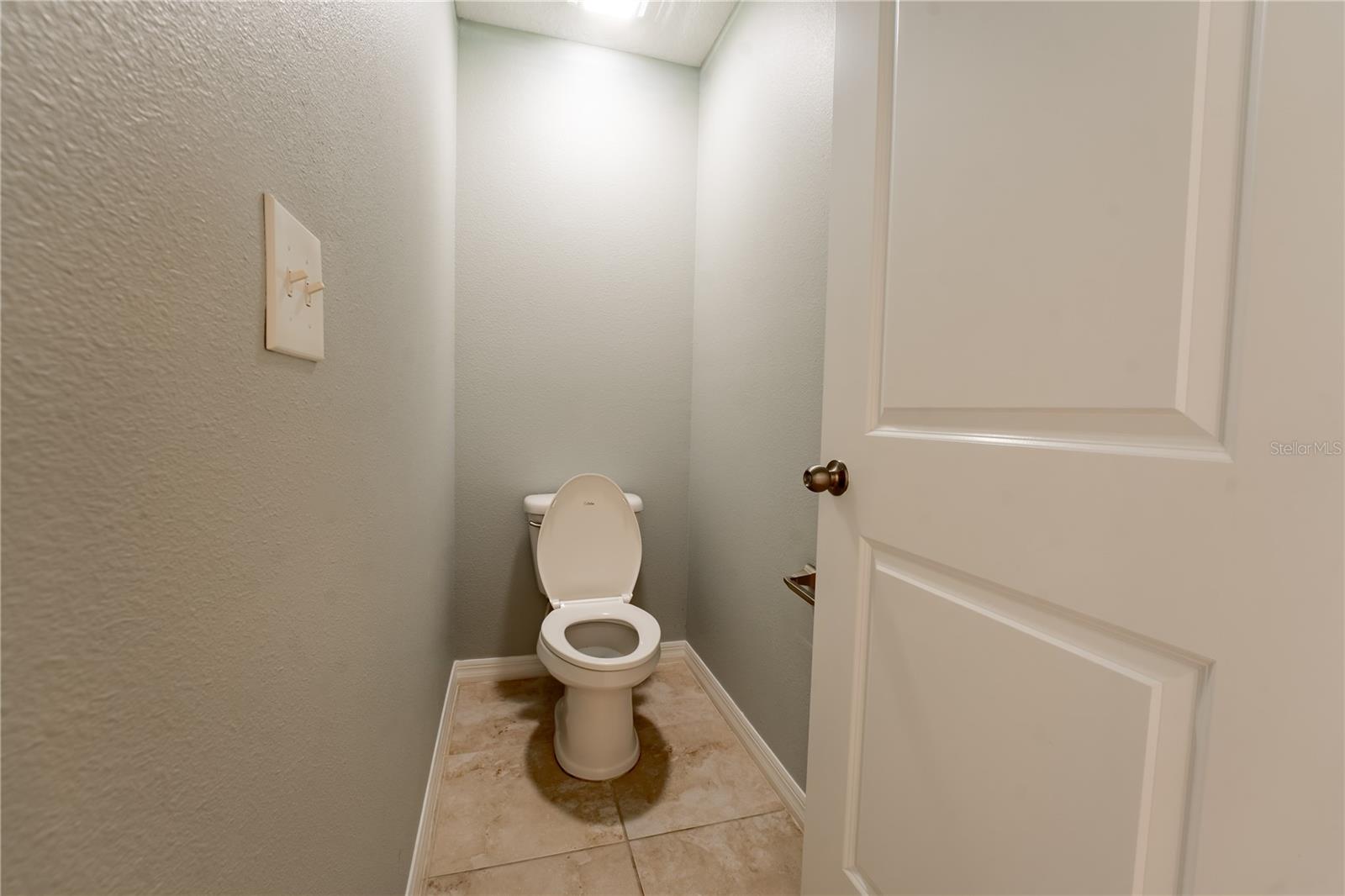 Image 36 of 59 For 253 Cascade Bend Drive