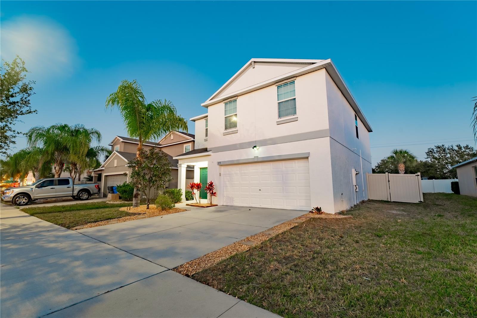 Image 46 of 59 For 253 Cascade Bend Drive