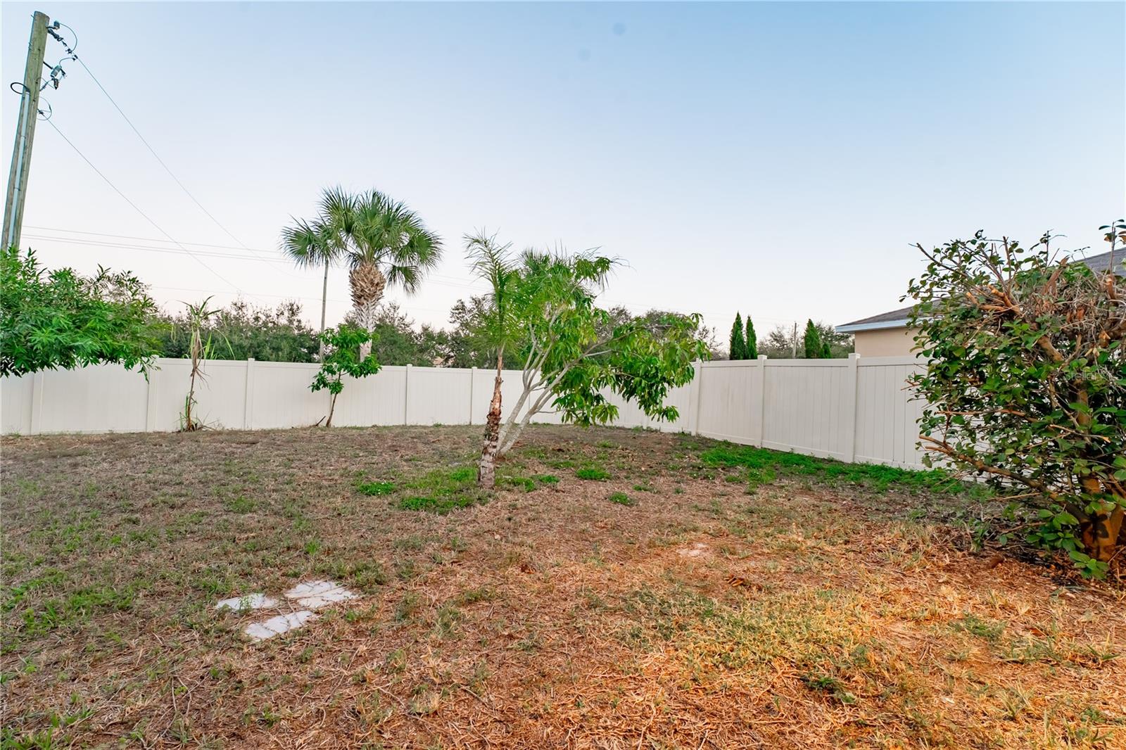 Image 49 of 59 For 253 Cascade Bend Drive