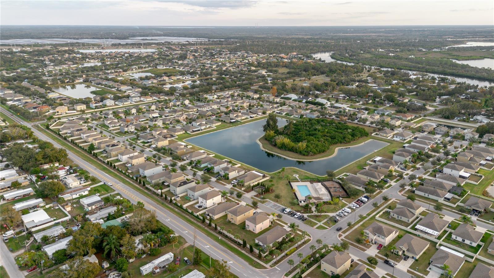 Image 53 of 59 For 253 Cascade Bend Drive