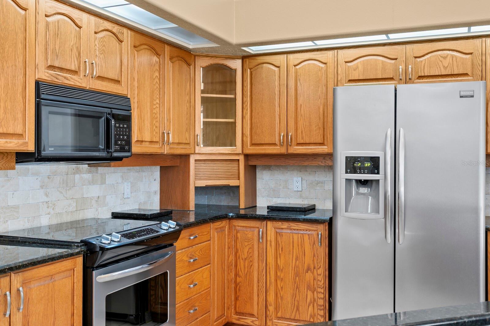 Image 19 of 63 For 4917 Londonderry Drive