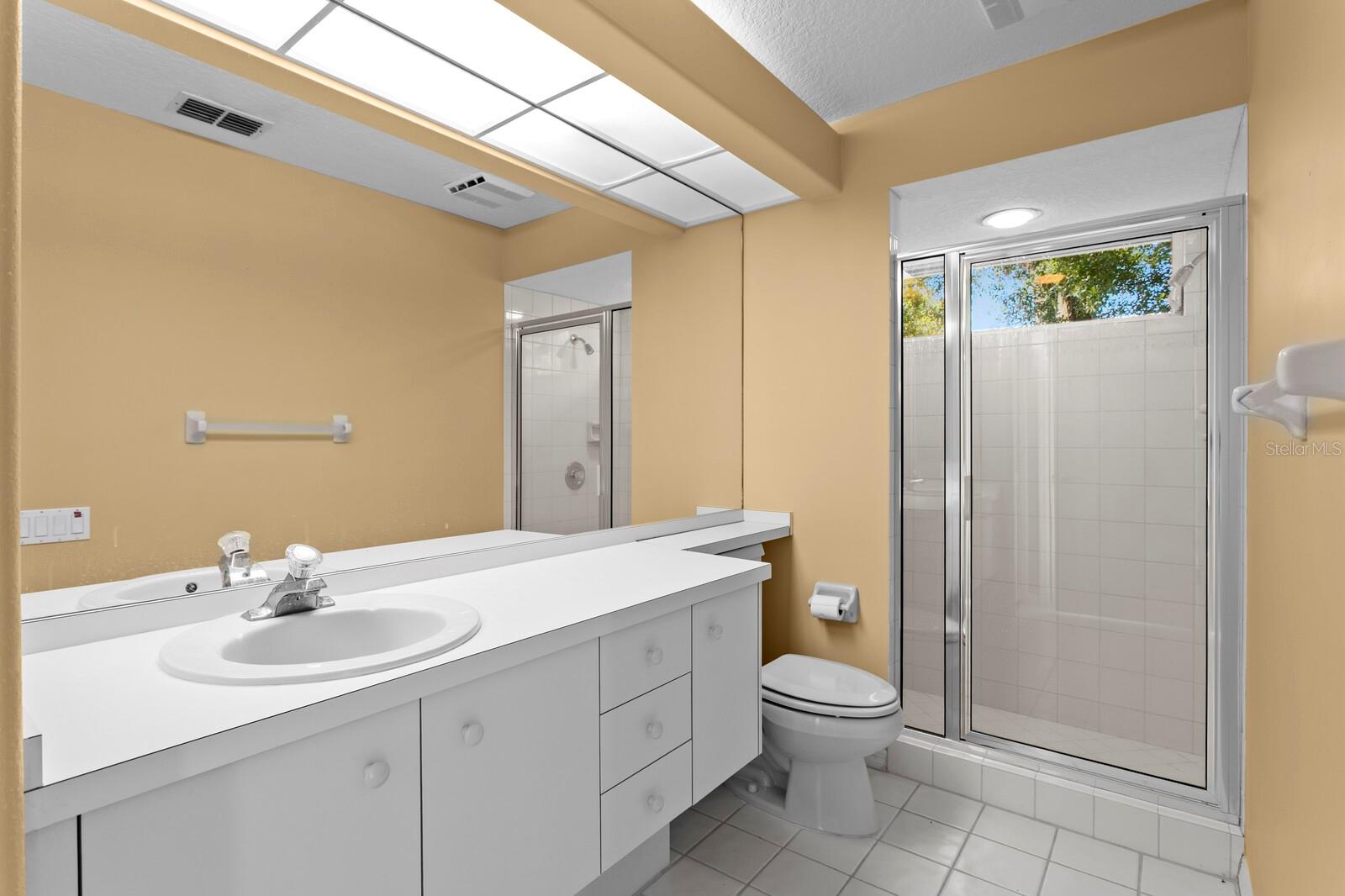 Image 39 of 63 For 4917 Londonderry Drive