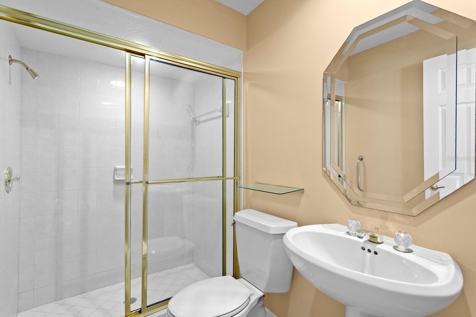 Image 42 of 63 For 4917 Londonderry Drive