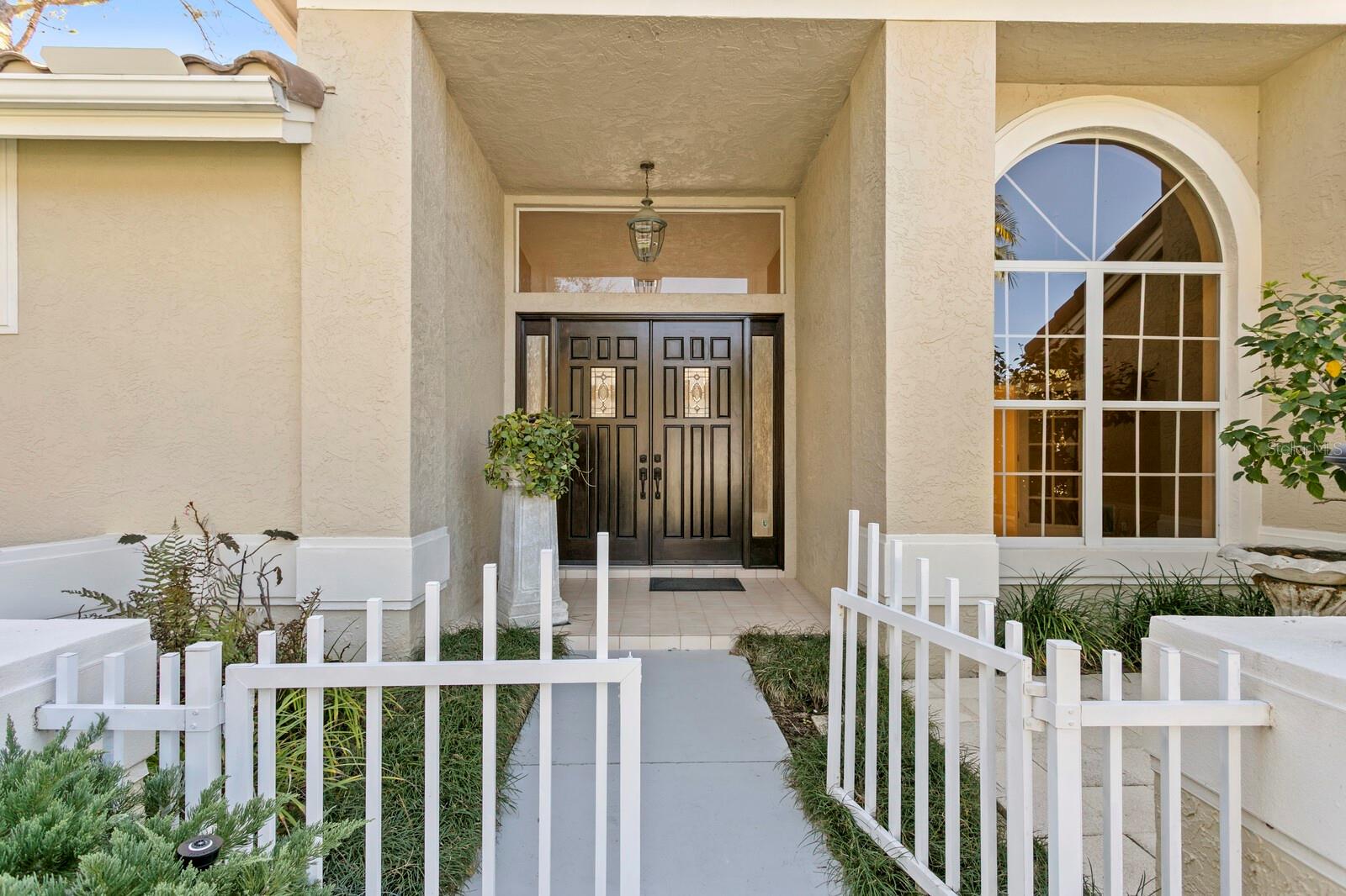 Image 5 of 63 For 4917 Londonderry Drive