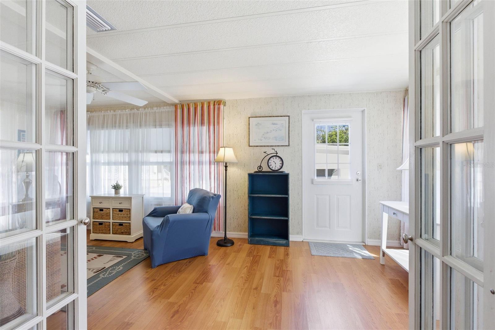 Image 18 of 43 For 226 Royal Palm Circle