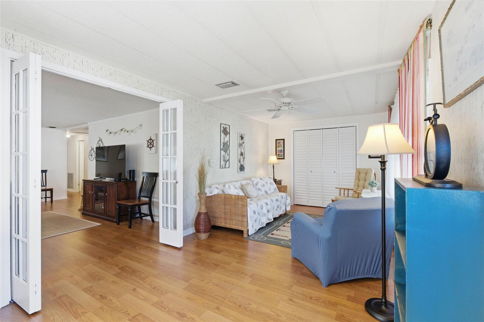 Image 19 of 43 For 226 Royal Palm Circle