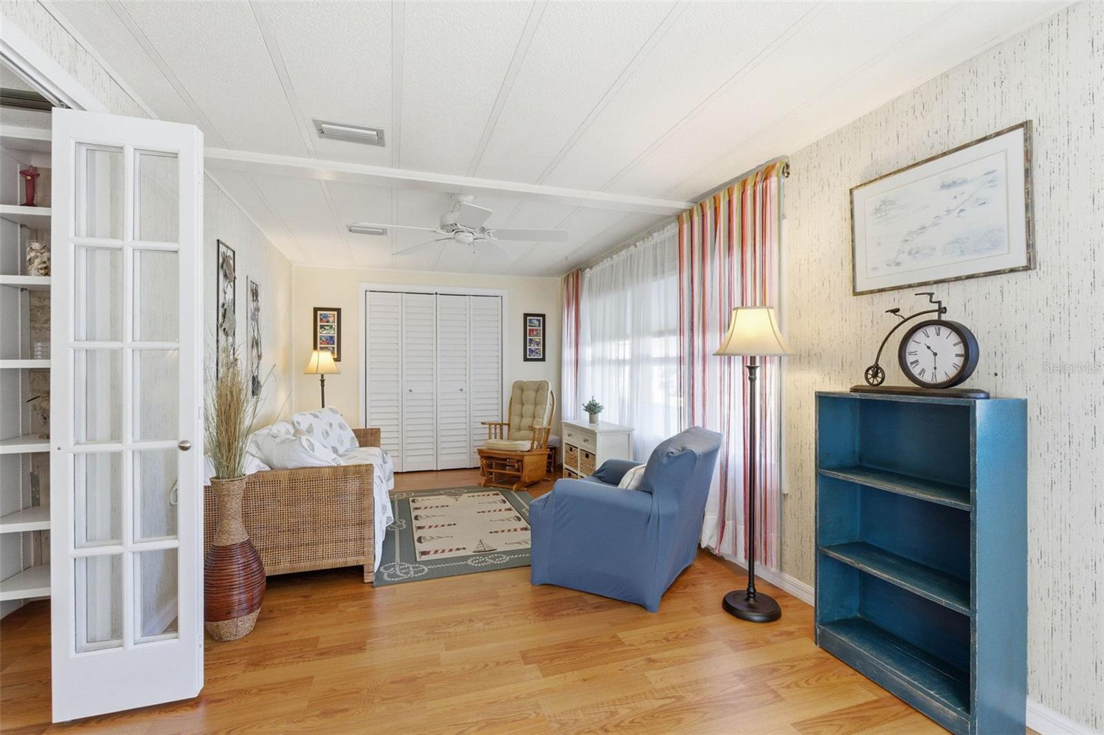 Image 20 of 43 For 226 Royal Palm Circle