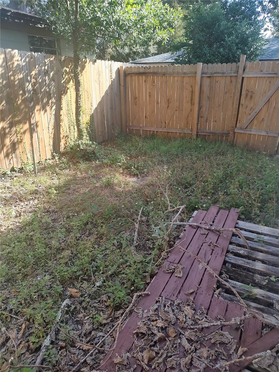 Image 7 of 8 For 1401 Sitka Street B