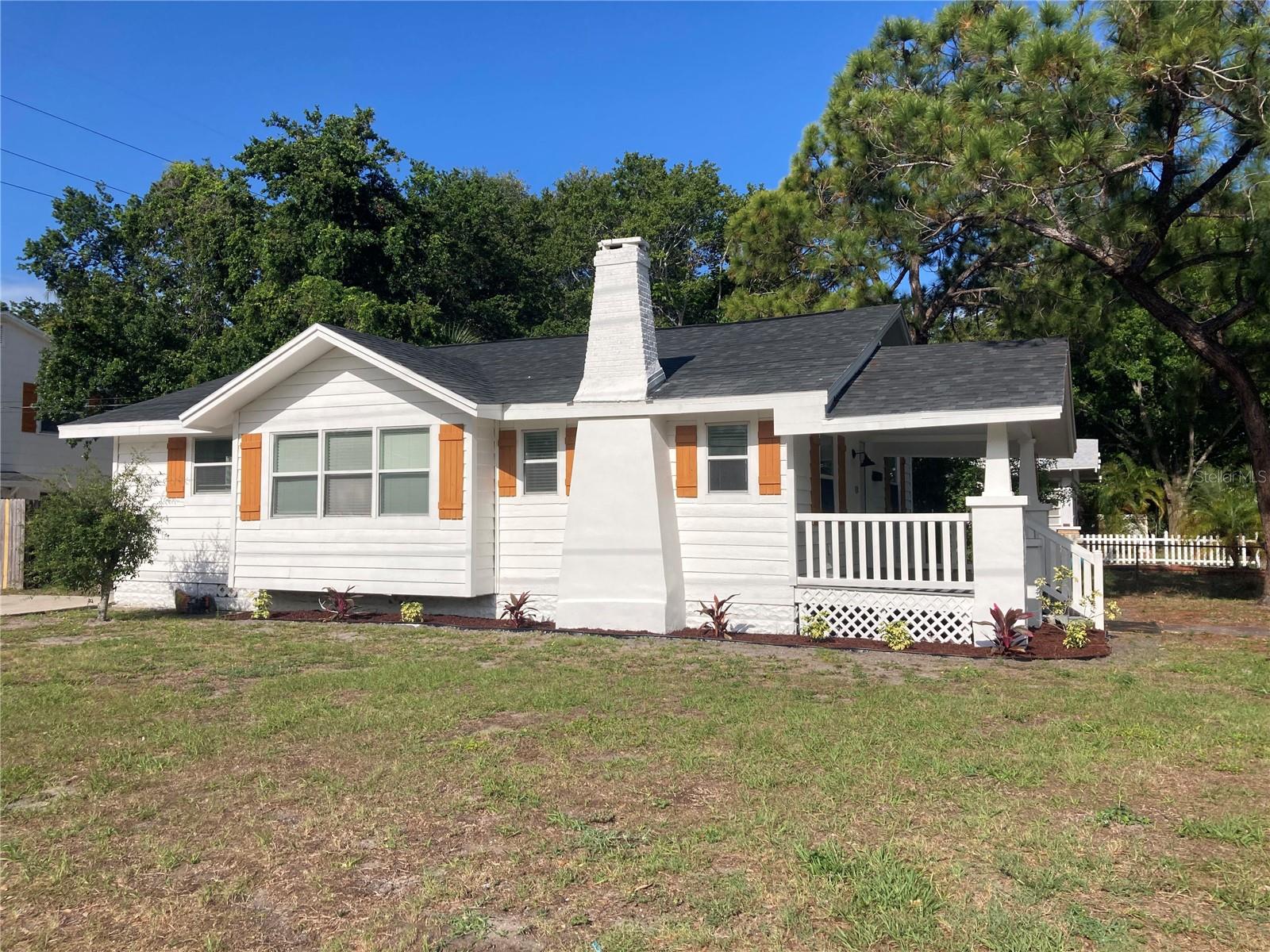 Image 3 of 47 For 5200 3rd Avenue S