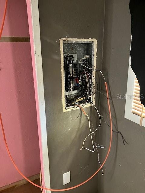 Image 16 of 30 For 13229 Jazz Lane