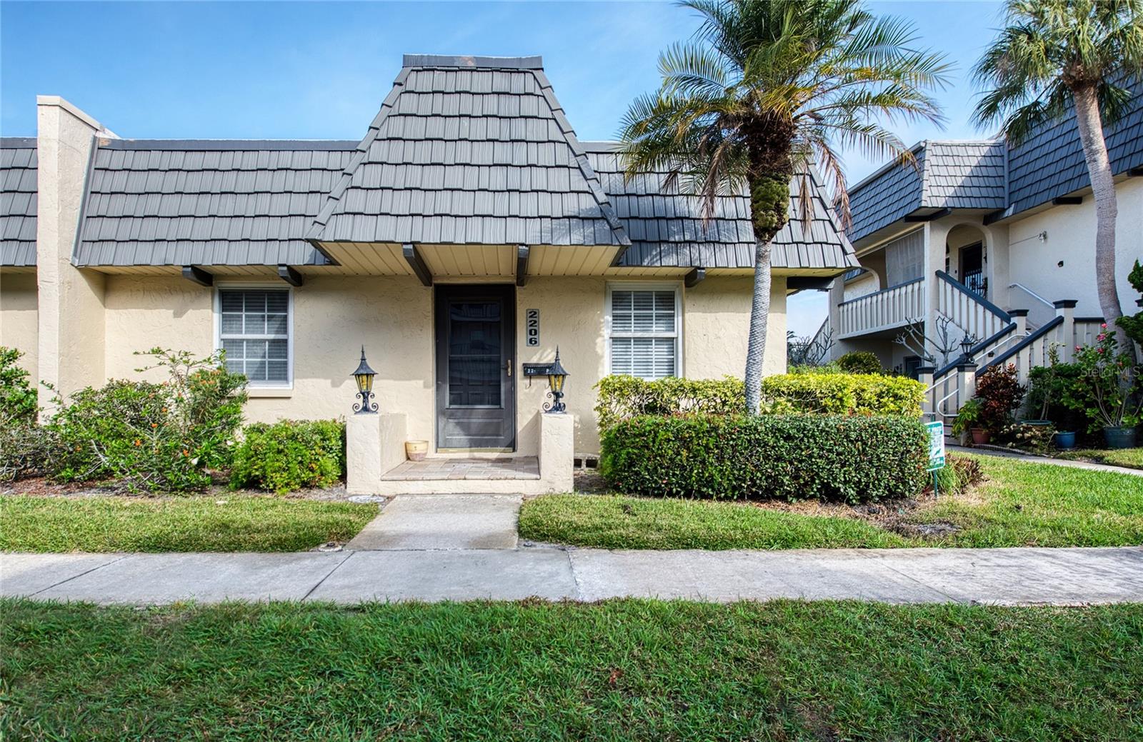 Details for 2206 Cordova Green, SEMINOLE, FL 33777