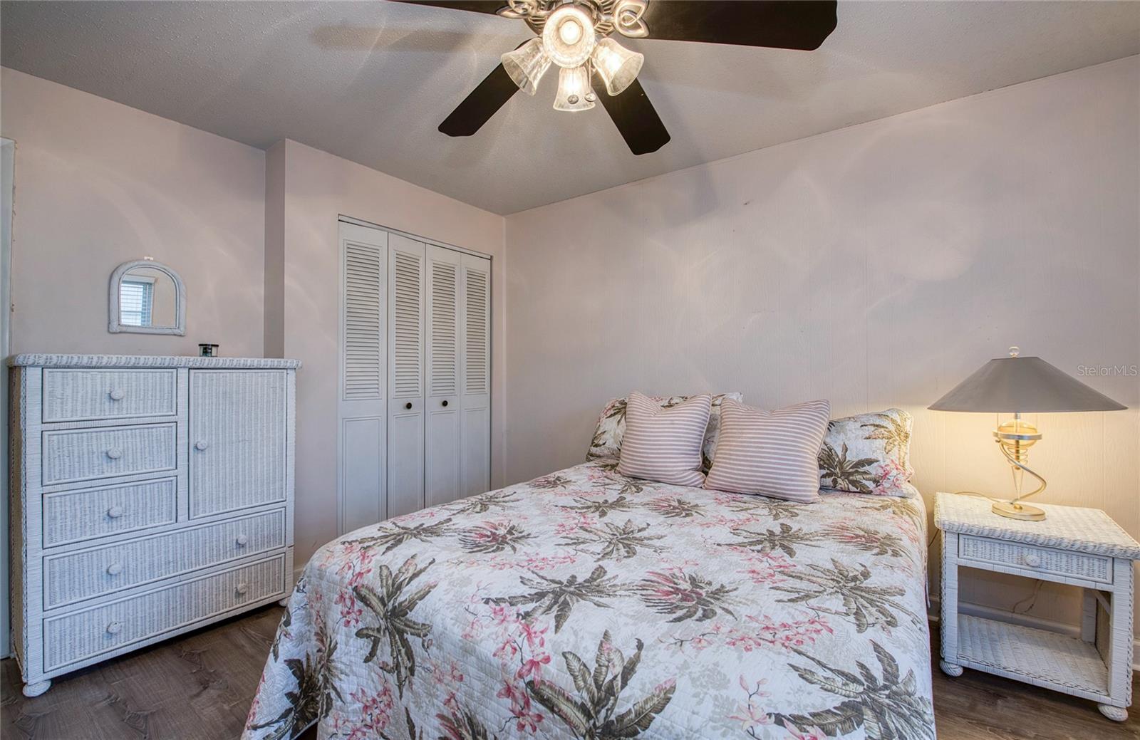 Image 10 of 13 For 2206 Cordova Green