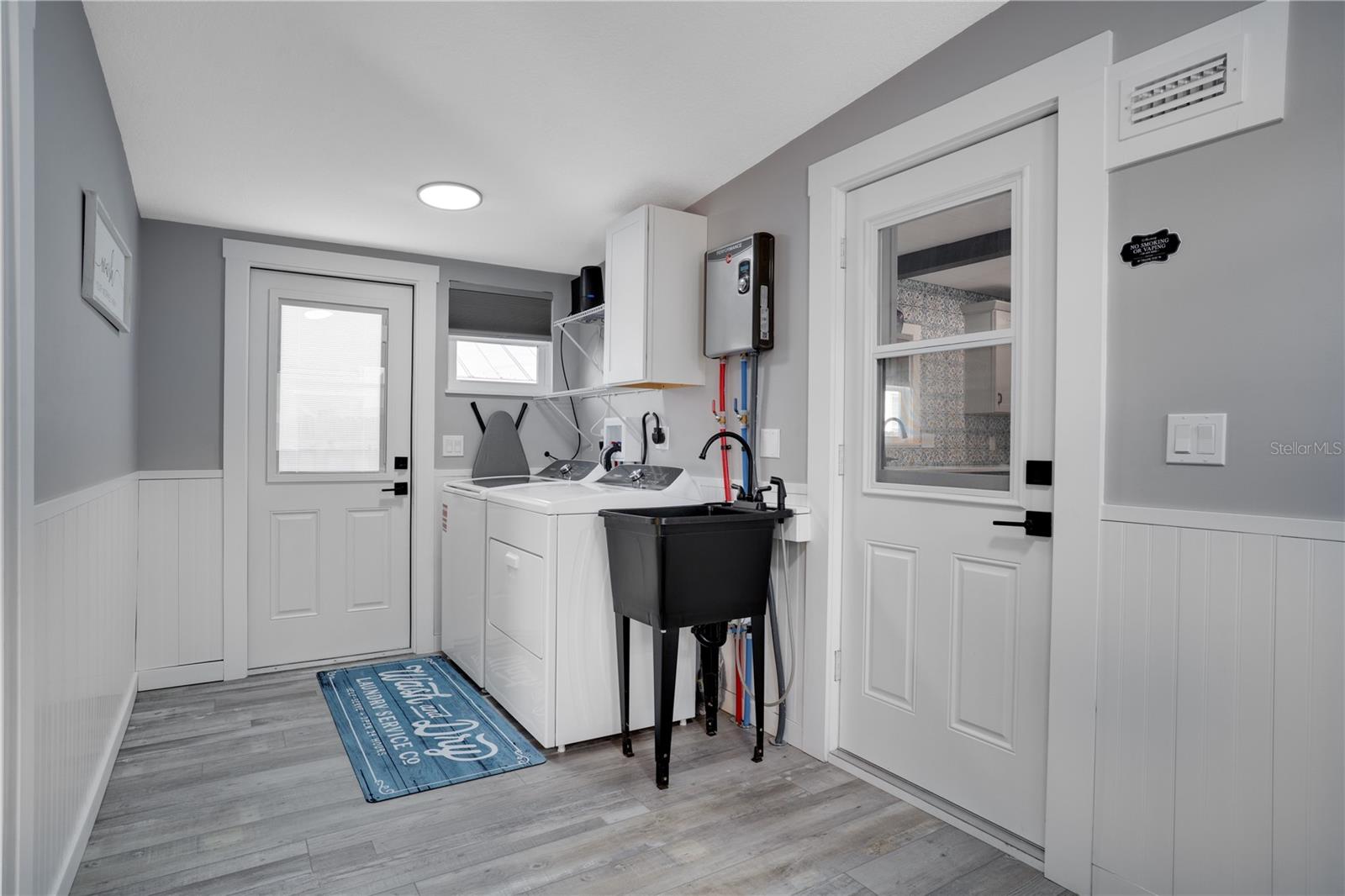 Image 25 of 52 For 126 90th Avenue