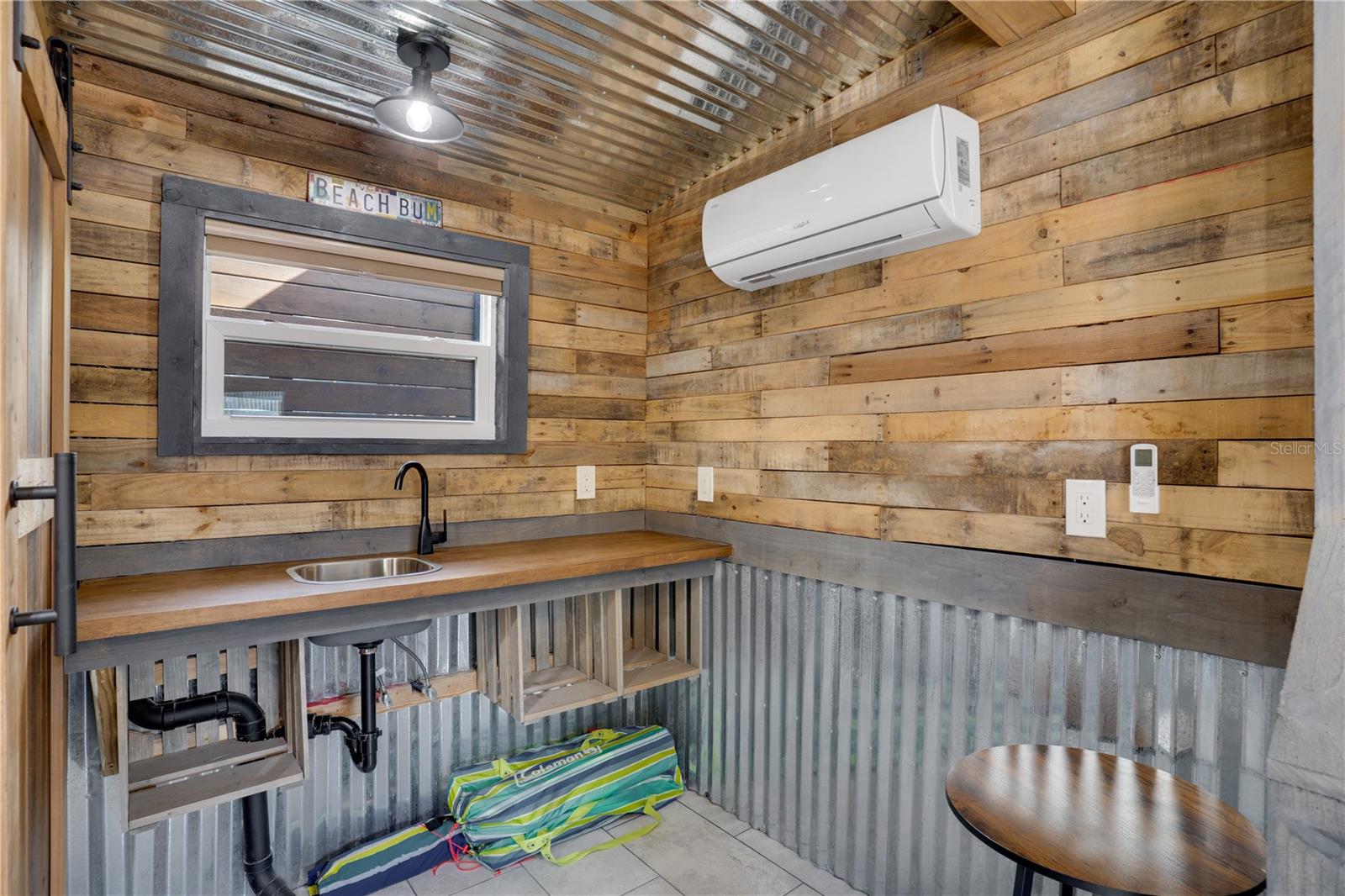 Image 31 of 52 For 126 90th Avenue