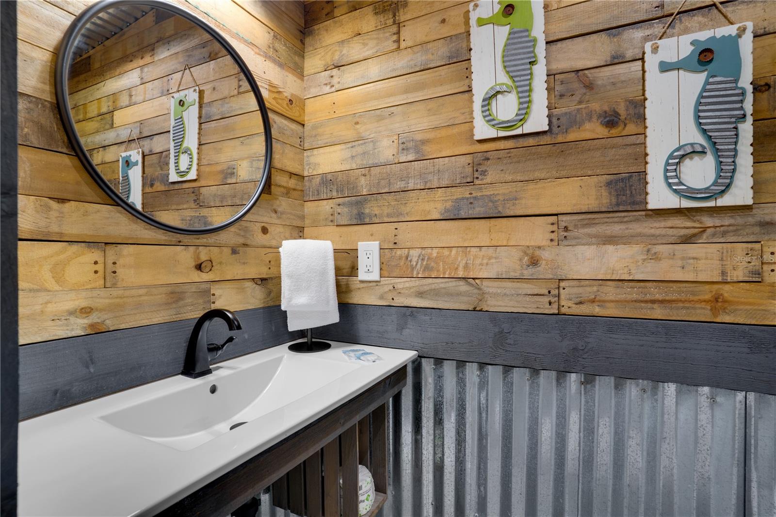 Image 33 of 52 For 126 90th Avenue