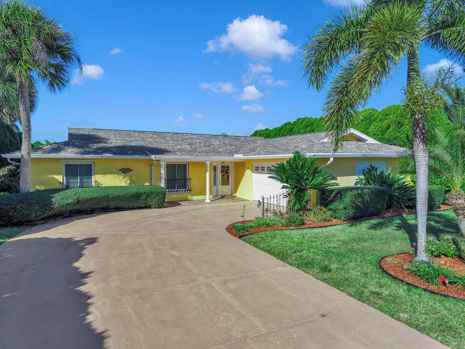 Image 18 of 77 For 6508 Solitaire Palm Way