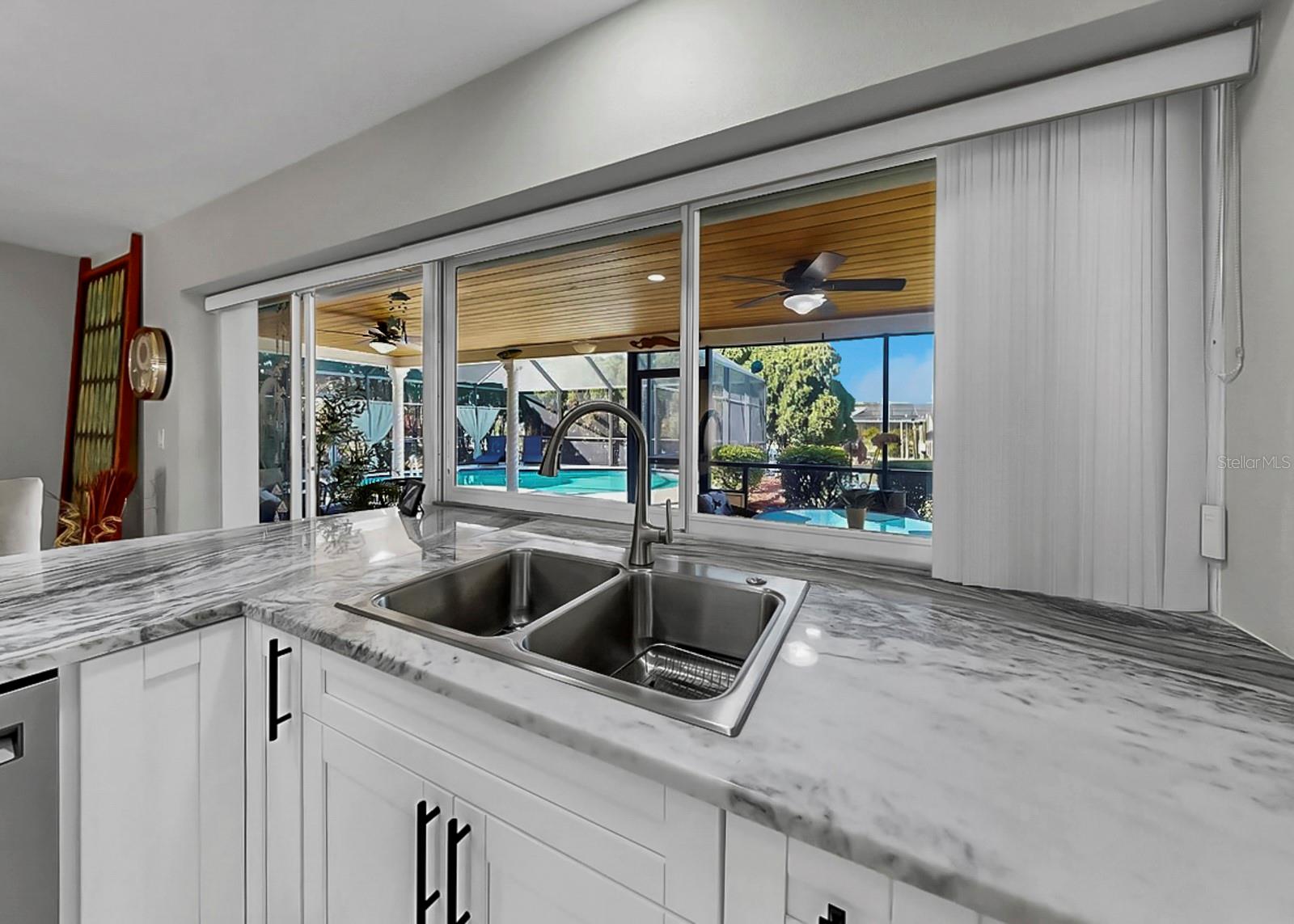 Image 25 of 77 For 6508 Solitaire Palm Way