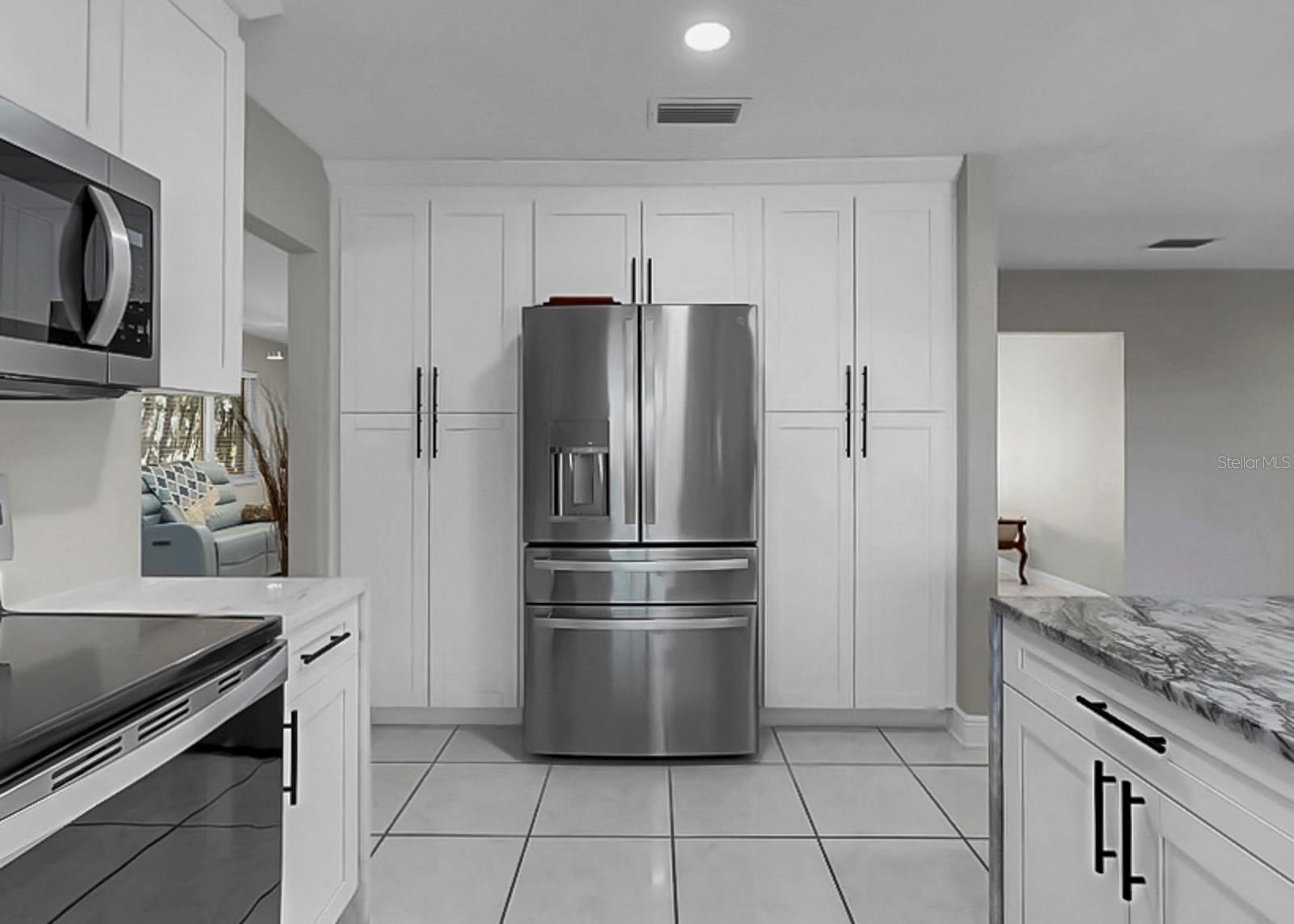 Image 27 of 77 For 6508 Solitaire Palm Way