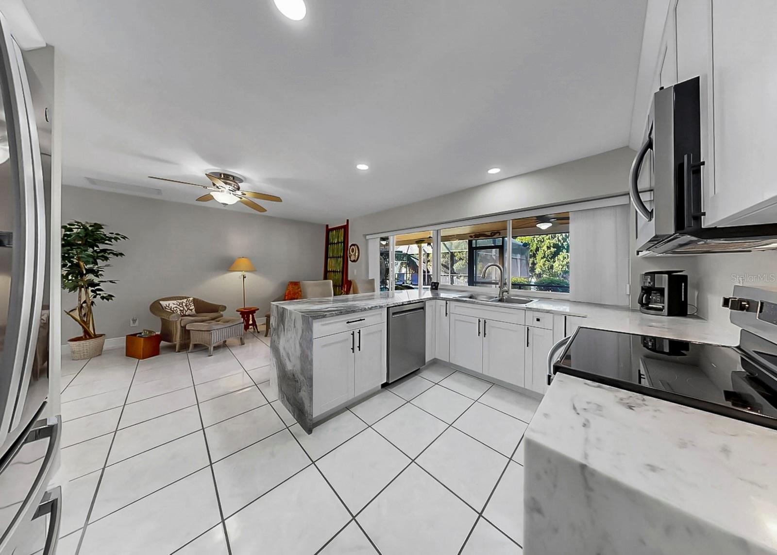 Image 29 of 77 For 6508 Solitaire Palm Way