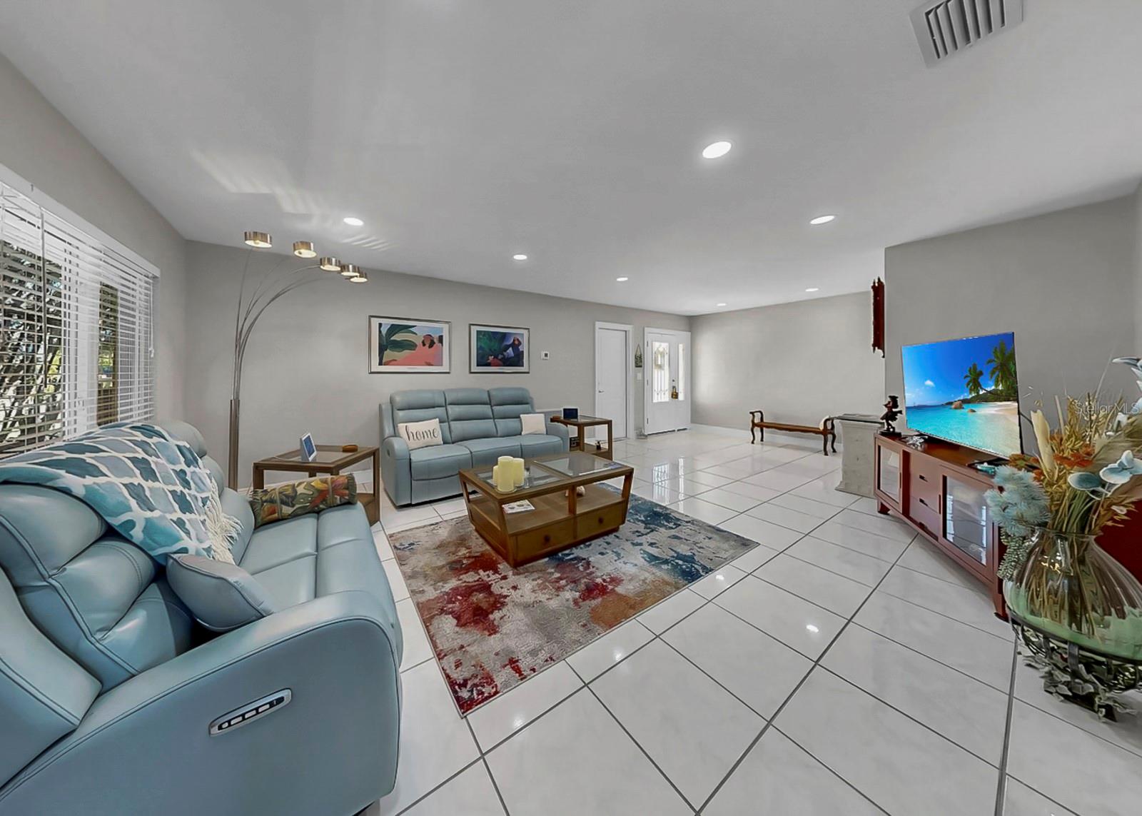 Image 37 of 77 For 6508 Solitaire Palm Way