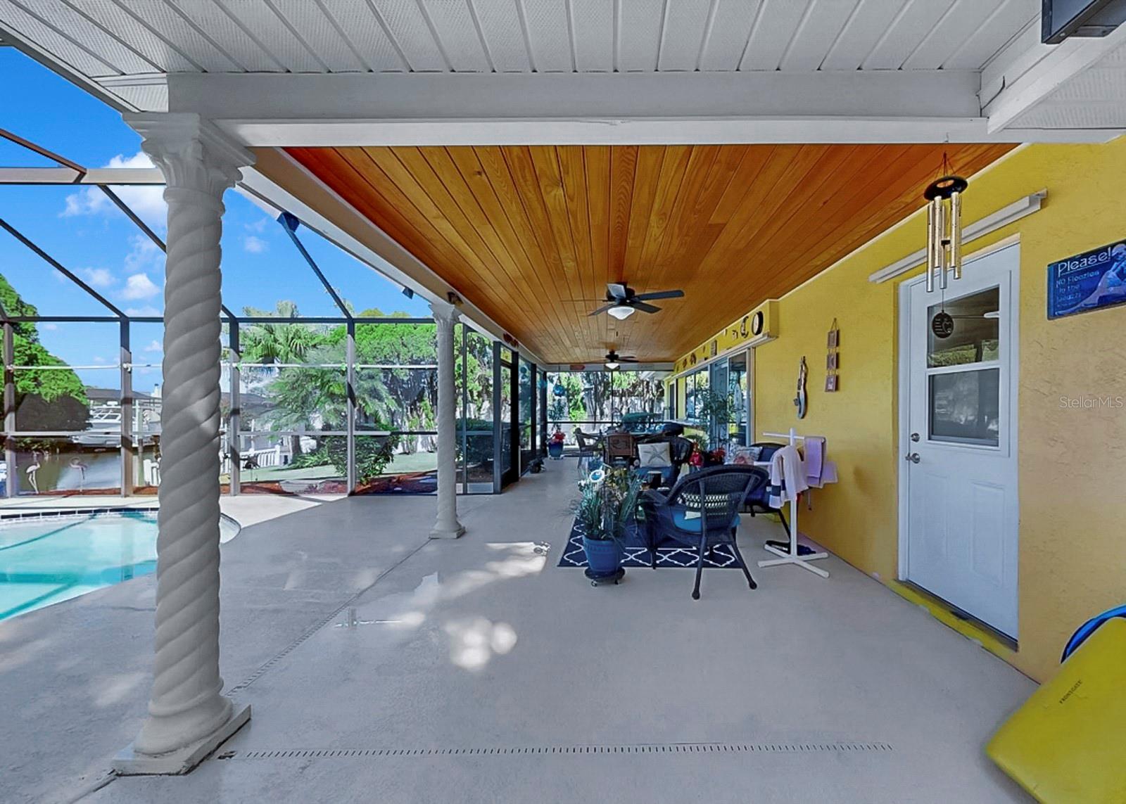 Image 61 of 77 For 6508 Solitaire Palm Way