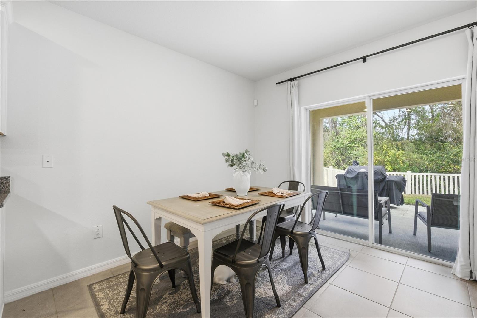 Image 12 of 31 For 6878 Wagon Trail Street