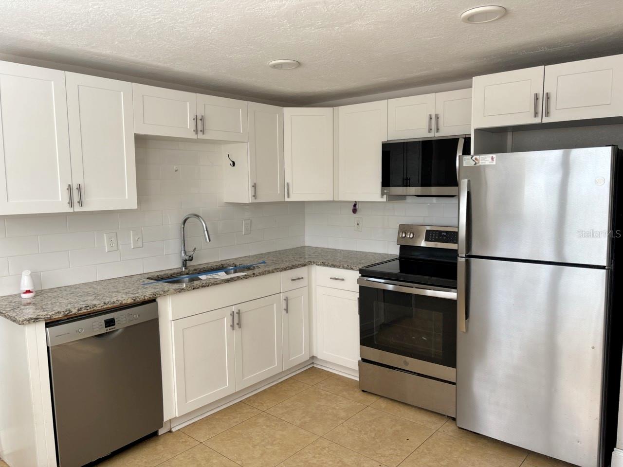 Image 7 of 16 For 5801 92nd Avenue N