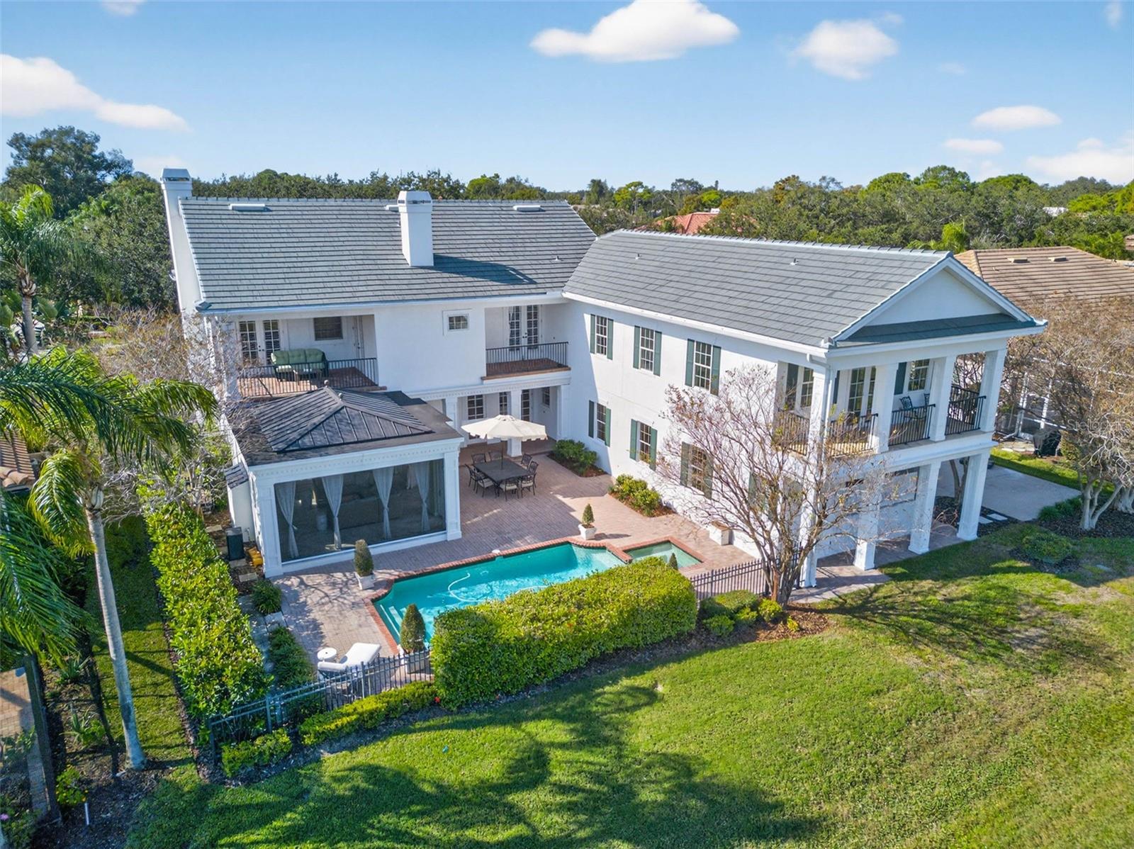 Listing photo id 0 for 7917 Bayou Club Boulevard