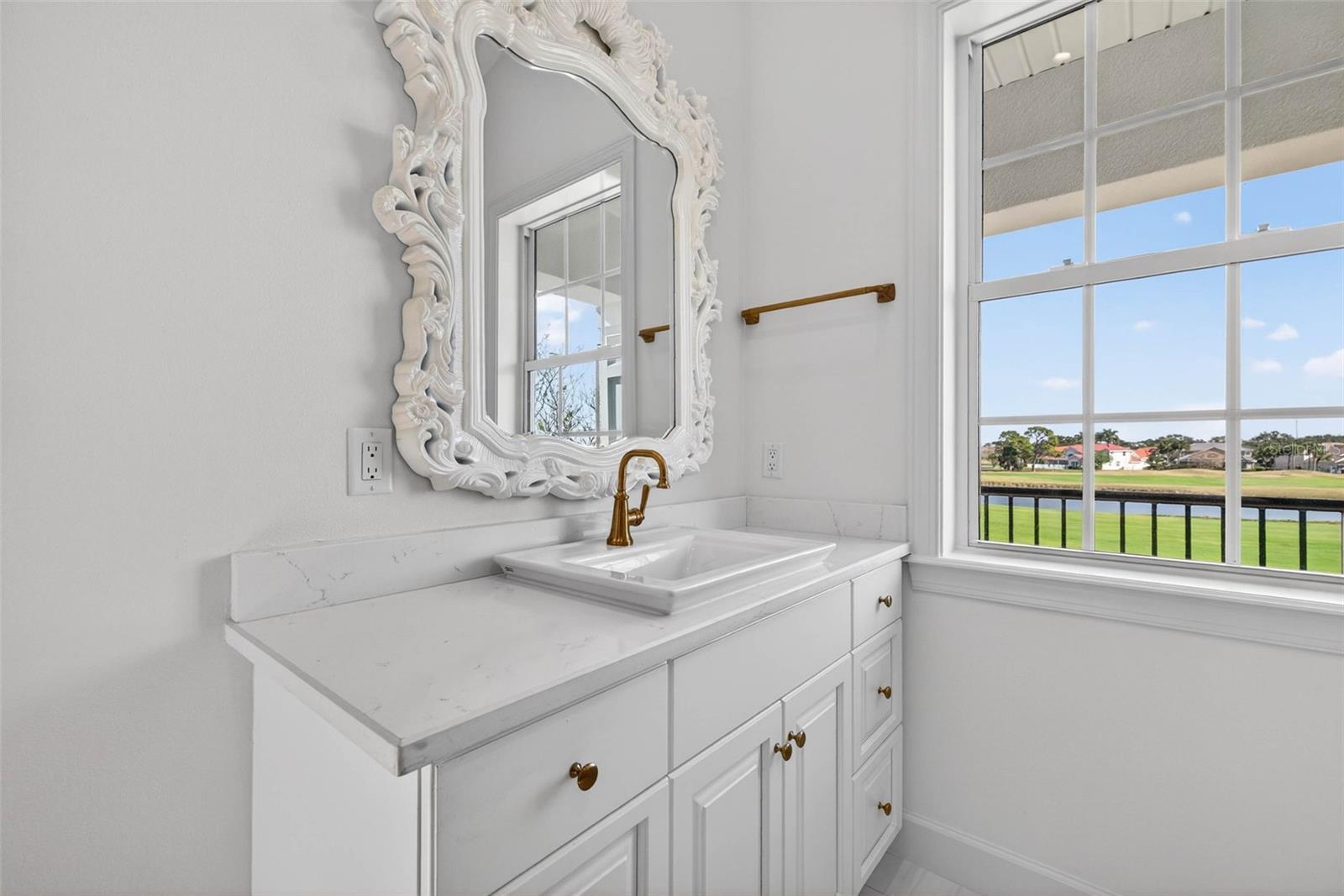 Listing photo id 28 for 7917 Bayou Club Boulevard