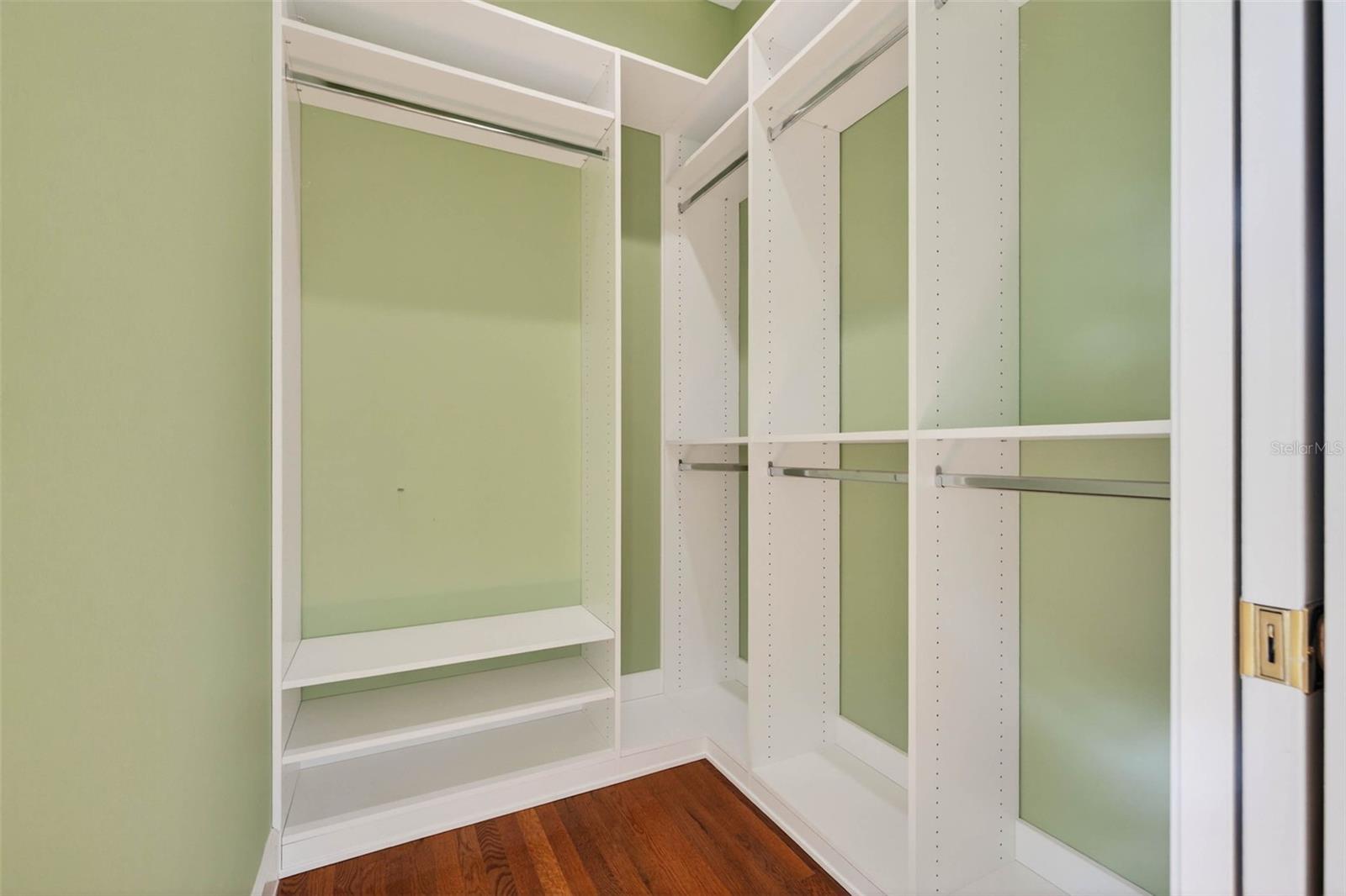 Listing photo id 31 for 7917 Bayou Club Boulevard