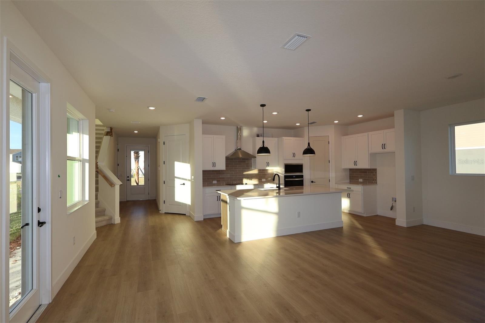 Image 7 of 23 For 5648 Spivey Court